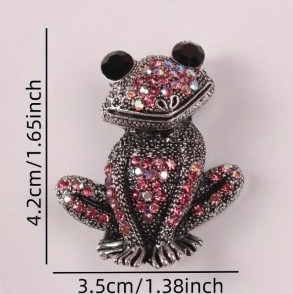 Toad Brooch - Picture 2 of 4